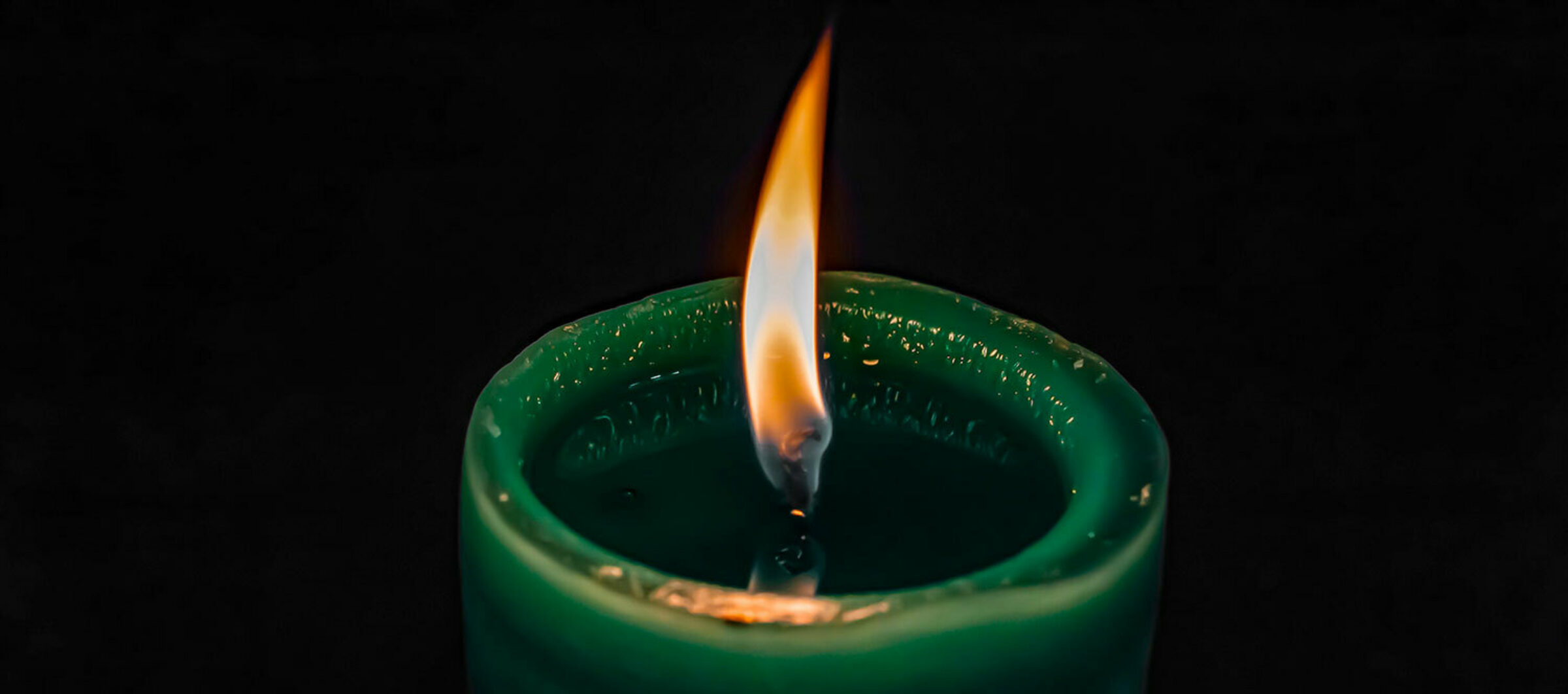 The Meaning of Candle Colors For Magic and Rituals