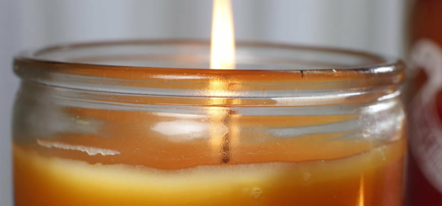 How to dress dressing candles
