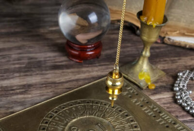 Pendulum power divination
