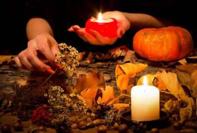 Samhain rituals altar