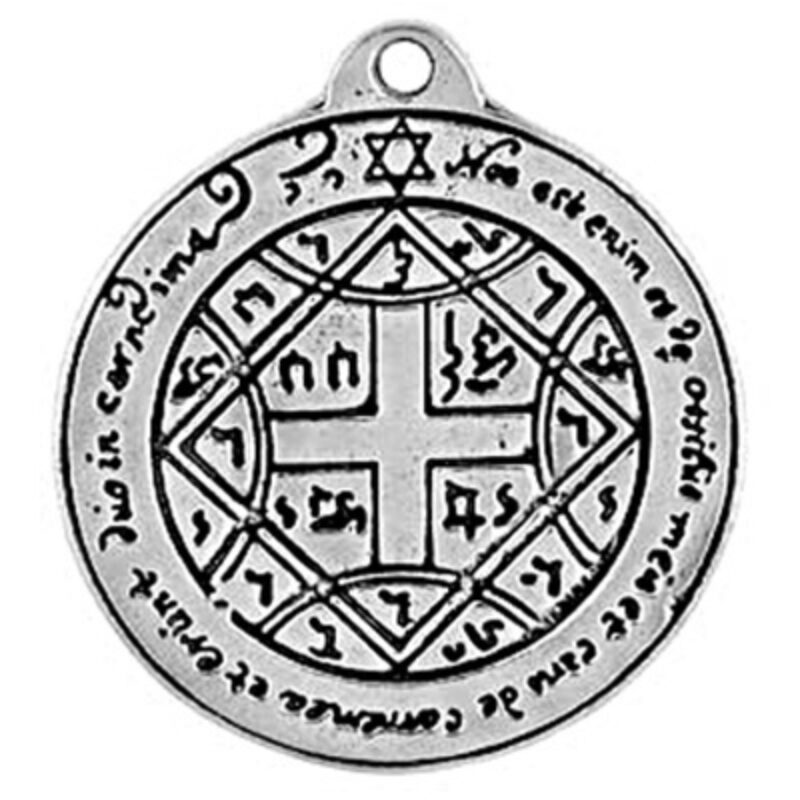 Pentacle of love amulet