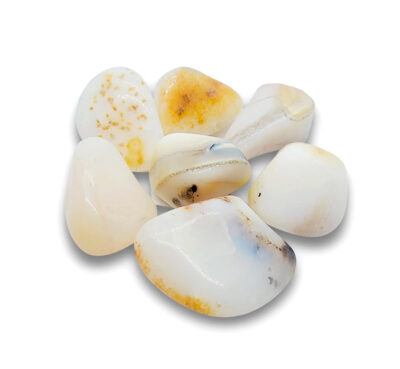 Opal tumbled stone